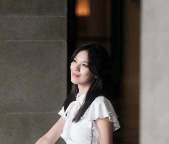  在新加坡念書還是挺有趣的，會認識很多不同圈子的人。